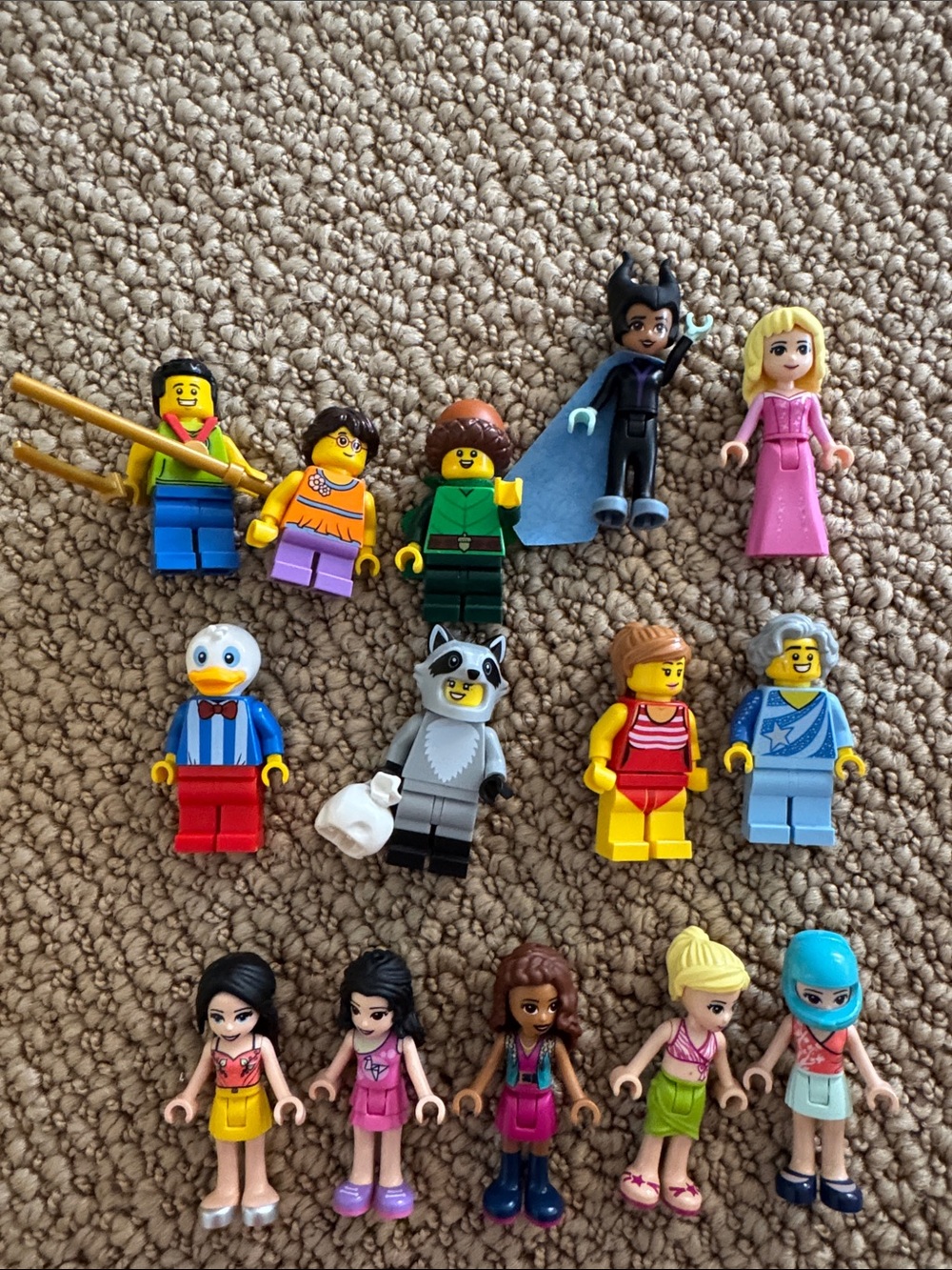 LEGO Minifigure and Friends bundle